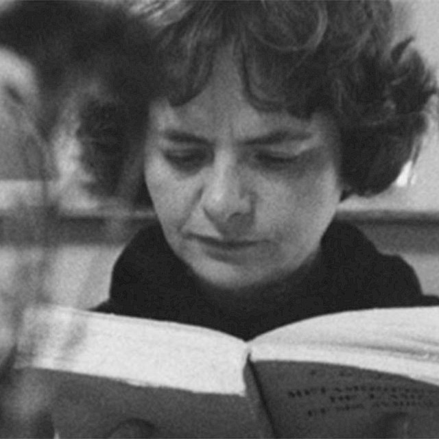Elsa Morante, Scrittrice / Circo ad alta voce